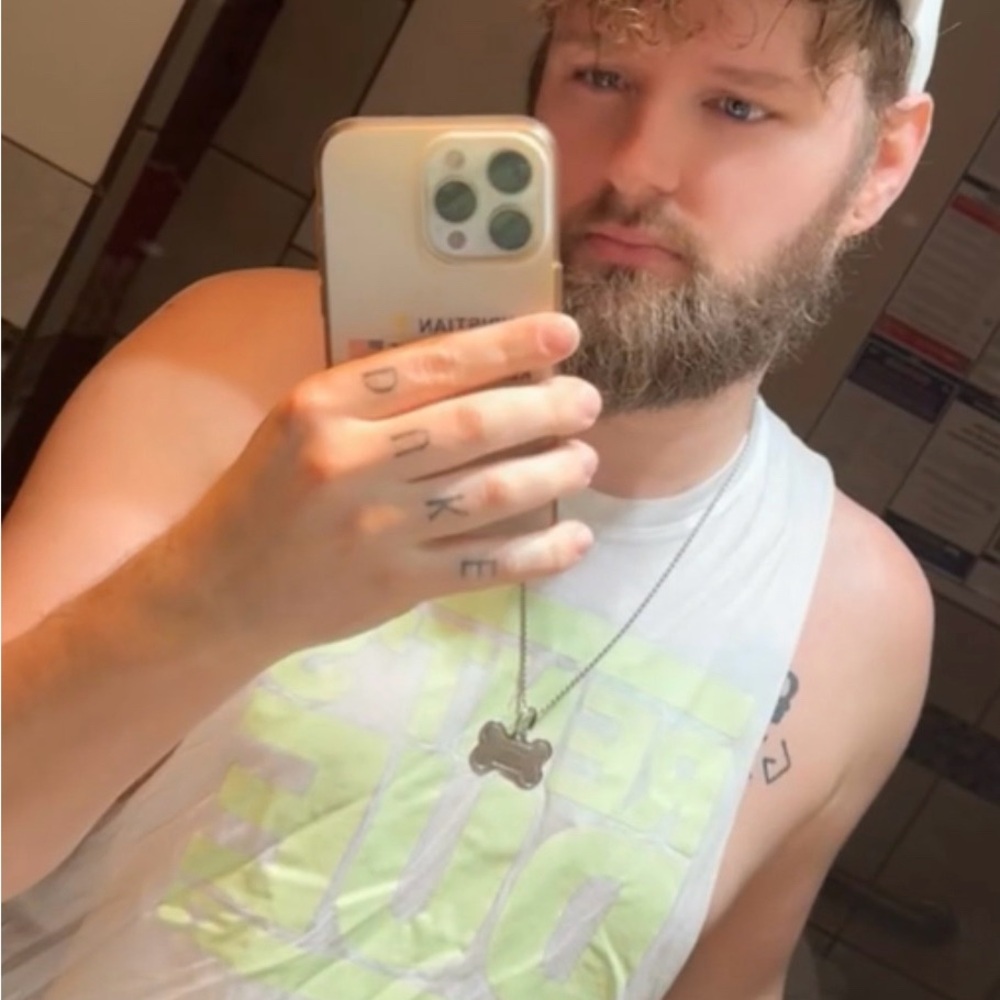 Meet your Posher, Luke